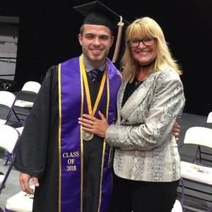 Meet your Posher, Sam